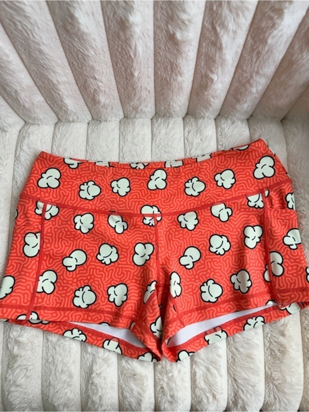 Feed Me Fight Me | FMFM Popcorn Shorts - Large